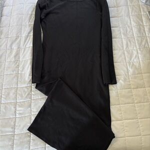 Forever 21 Classic Black Top